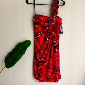 Valerie Bertinelli One Shoulder Tulip Dress